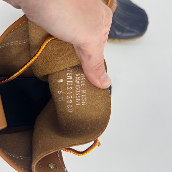 LL Bean 8" Bean Boots Tan Navy Waterproof Women's Size 6 Medium Width - Picture 8 of 11